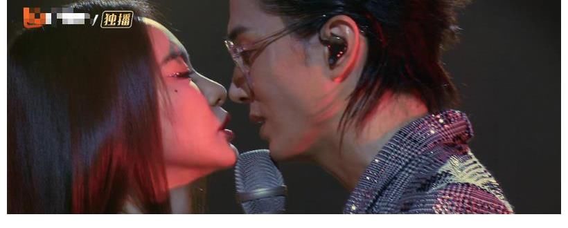 《披哥》收官后，李承铉赵文卓穿情侣装，这是要在综艺外搭CP？