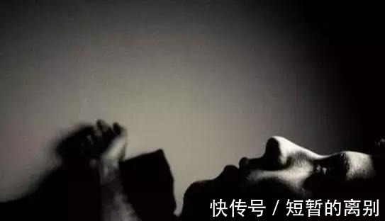 中老年人|“一分钟入睡法”燃爆全球，拯救重度抑郁失眠者，让你每天睡好觉