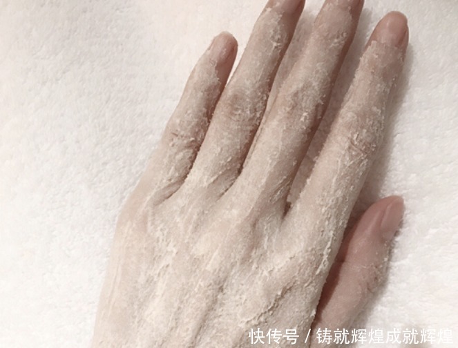 火遍半个娱乐圈的“变态面膜”,18秒被一抢而空,堪称“亚洲邪术”!