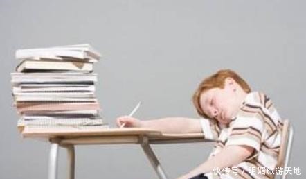 孩子|白岩松育儿观火出圈,他的学霸儿子背后,是孩子不得不吃的3种苦