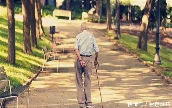天然|2种家常菜，却是天然“阿司匹林”，若常吃，修复血管，防脑梗