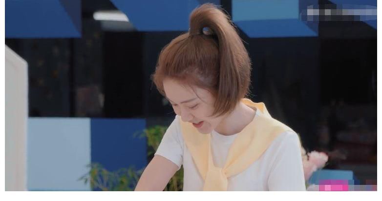 女二|心动的信号4：男1太卑微了，天天伺候女2，又当保姆又当司机！