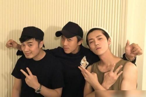 穿越火线 又一综艺出炉比跑男有看点鹿晗、邓超、陈赫再联手名字取得好