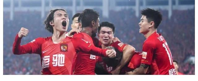中国足协|全面降薪！足协官方出手，还能留得住主力球员吗？