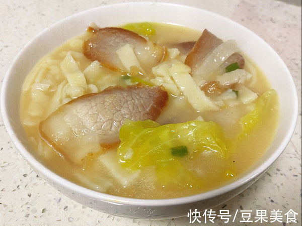 特色美食|腊肉煮豆丝-湖北特色美食之一