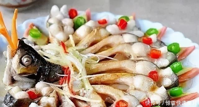 快过年了,教你“富贵开屏鱼”做法,造型美观,招待客人倍有面