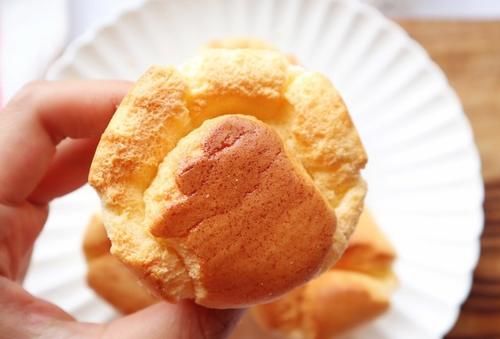 1碗糯米粉，2个鸡蛋，不分高低筋面粉，就能轻松做杯子蛋糕