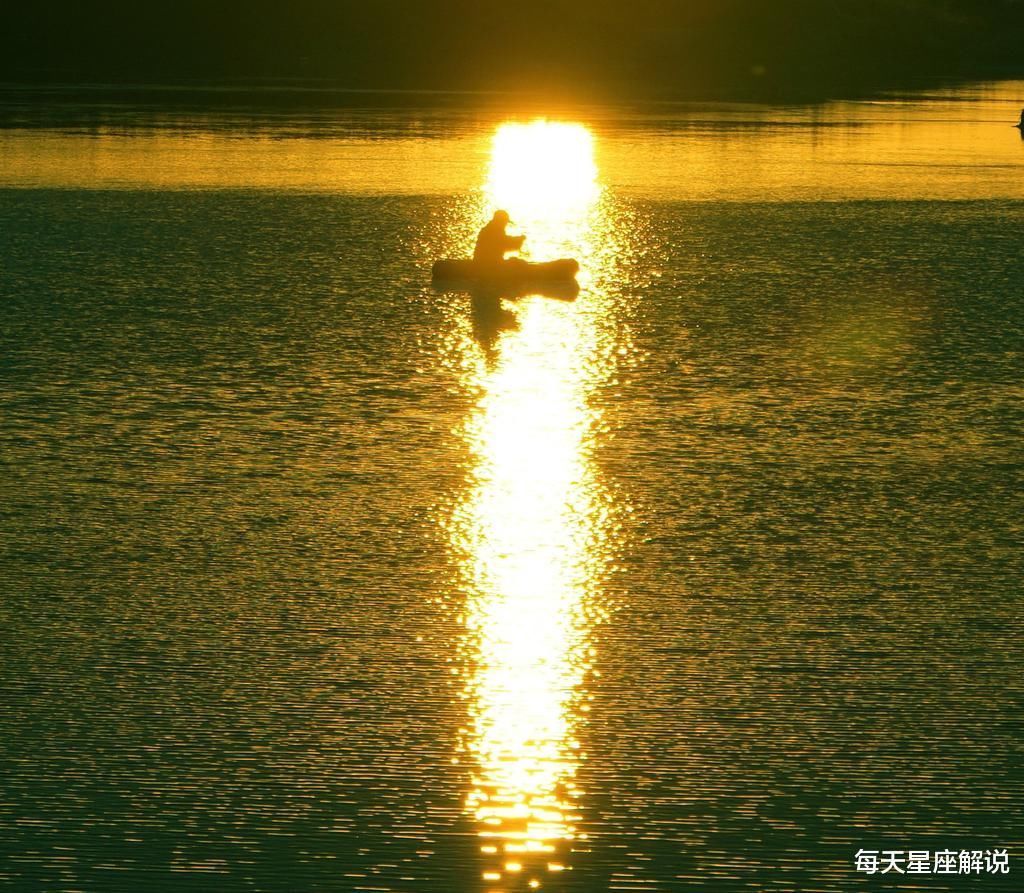 农历8月26日出生的人