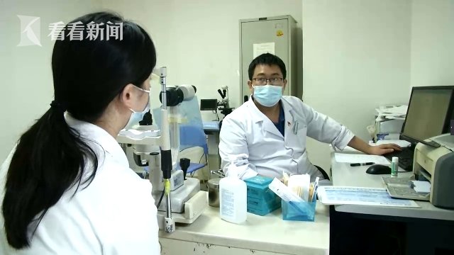 爱尔眼科医院|女子眼皮挤出“牙膏” 她的这些习惯很多人都有