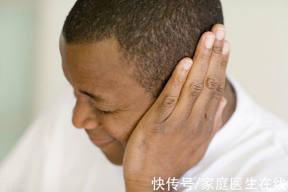 变态反应|耳朵经常痒是怎么回事?不一定是上火了,可能和这4个因素有关