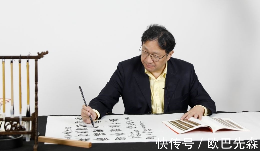 书法艺术#陈振濂为王冬龄捧场,曾来德为刘晓庆站台,折射出书法家们的格局