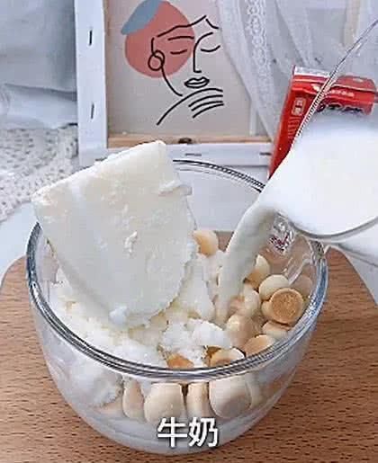  旺仔|旺仔牛奶的“神仙喝法”你试过吗惊艳到给10杯星巴克都不换