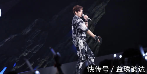 得分榜|《追光吧哥哥》初舞臺(tái)得分榜:李汶翰無緣前15,于朦朧第13,榜首是他