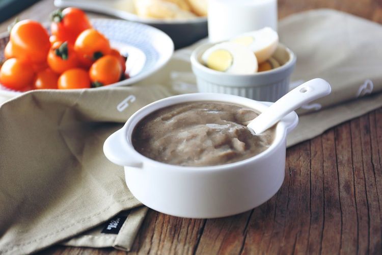 秋天早上喝一杯暖暖的米糊，营养全面，生津润燥