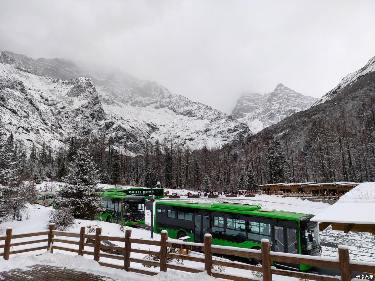 冰雪的世界----2021春节川西自驾游