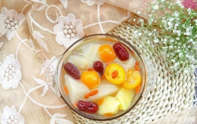 好吃的金桔雪梨苹果汤水的做法