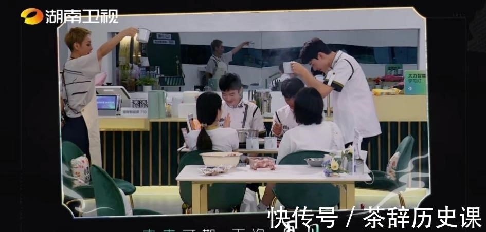 媒体|《中餐厅5》狂揽收视四连冠 口碑走高获主流媒体点赞