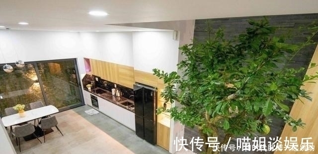 壁挂电视|卖掉城里100㎡,回农村建230㎡别墅,一楼院子顶楼露台,生活安逸