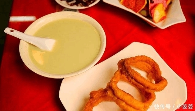 中国4种出名的“特色”早餐,图1管饱又实惠,图4一般人不敢吃