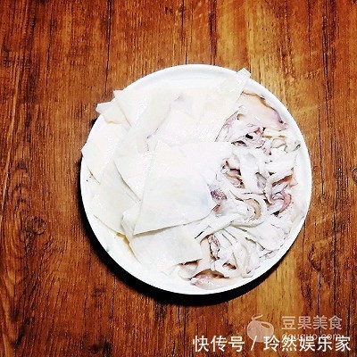 #钟于经典传统味#鱿鱼“有余”~年年有余~姜葱炒鱿鱼