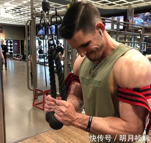 麒麟臂|坚持弯举手臂不增粗教你健身技巧,让麒麟臂撑满袖口!