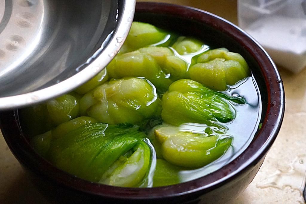  上海青|酸菜这样方法超简单，6天变酸，不易腐烂更加酸脆，自己腌够味道