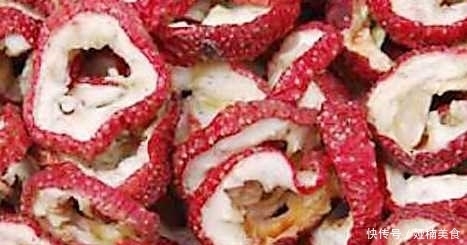 白嫩|山楂和此物一起泡 常饮血管通了 皮肤白嫩了