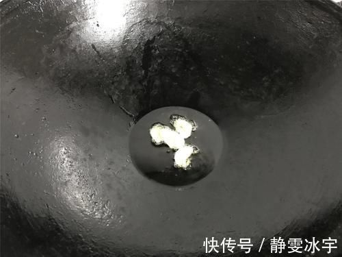 大人|腊肉和笋的完美搭配，简单炒一炒，大人小孩都爱吃