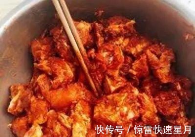排骨|香酥排骨皮脆肉嫩，口感鲜滑，外焦里嫩，香气扑鼻，孩子特别喜欢！
