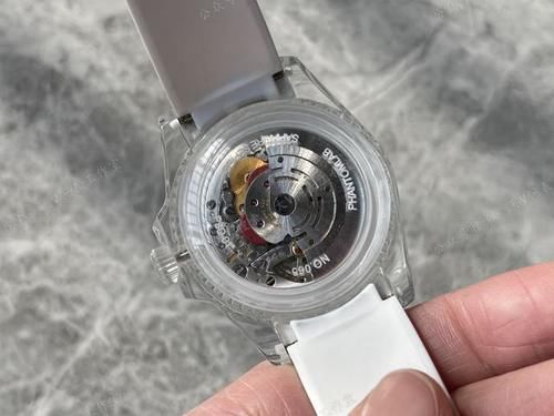 大v腕表 透明水鬼的独特魅力！水鬼改装透明水晶款表壳展示星辰大海！水晶水鬼