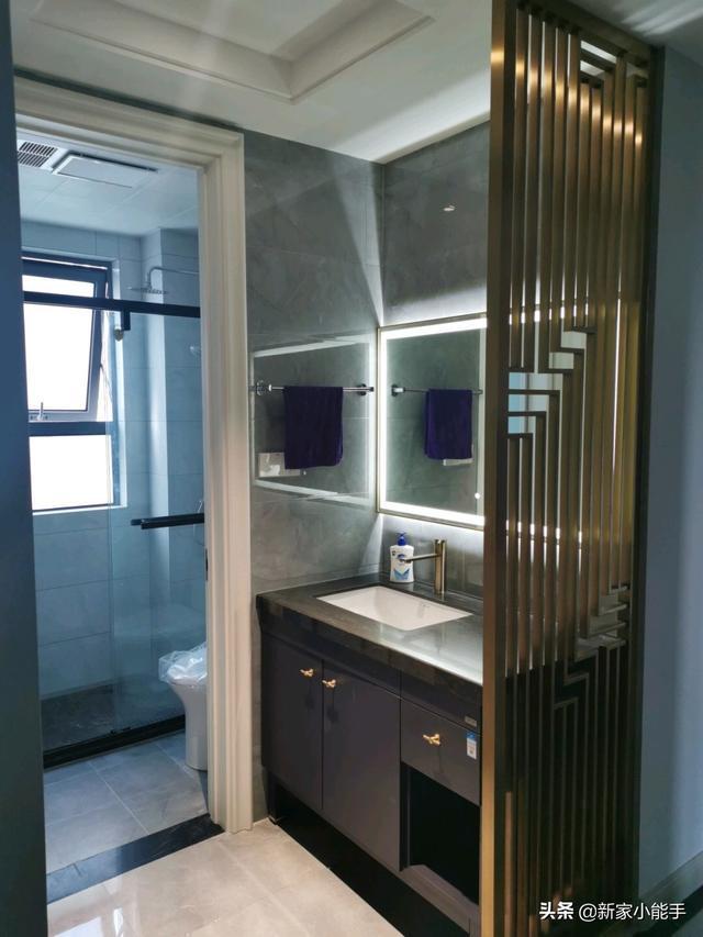 飘窗|学她家装修,电视墙很大气,过道打柜子太实用了,全屋都很喜欢