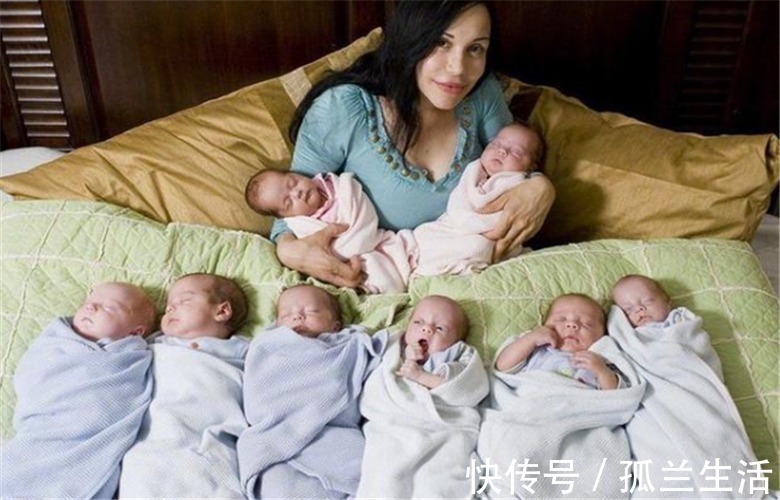 孩子们|12年前,美国45岁单亲妈妈坚持生下8胞胎,现今她们生活如何?