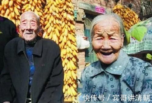 甜食|698位百岁老人的长寿方法,六成人爱吃甜食,专家总结长寿标准