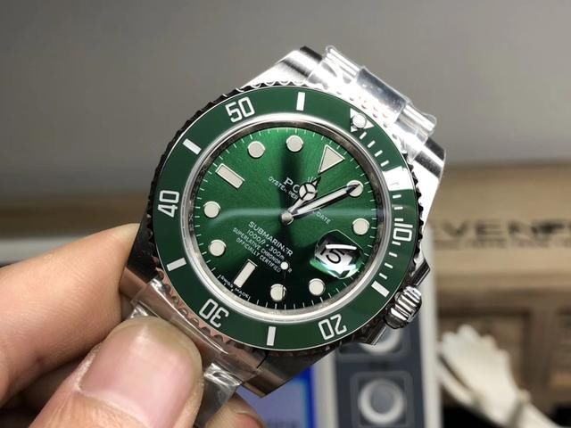 深度爆料解读，从字面、镜面、材质、表壳、来揭秘高仿手表的骗局