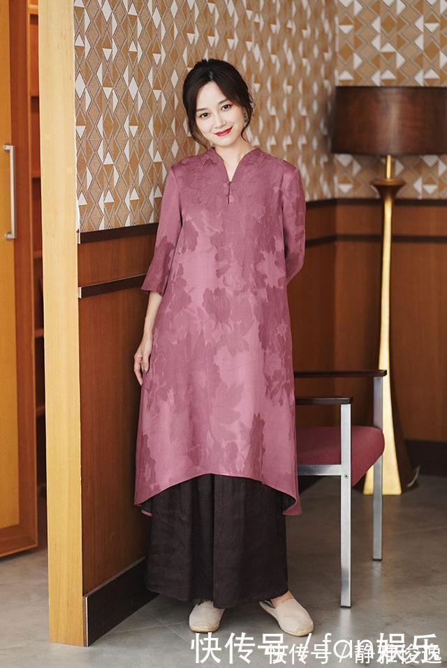 知识点 年过50岁的女人,入秋建议这“5种”穿搭,美得惊艳时光!