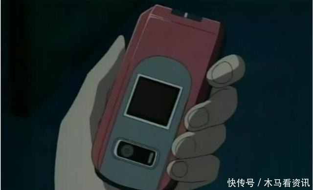 柯南才是真正的手机收藏者,仅仅一年级的他居然拥有6个手机