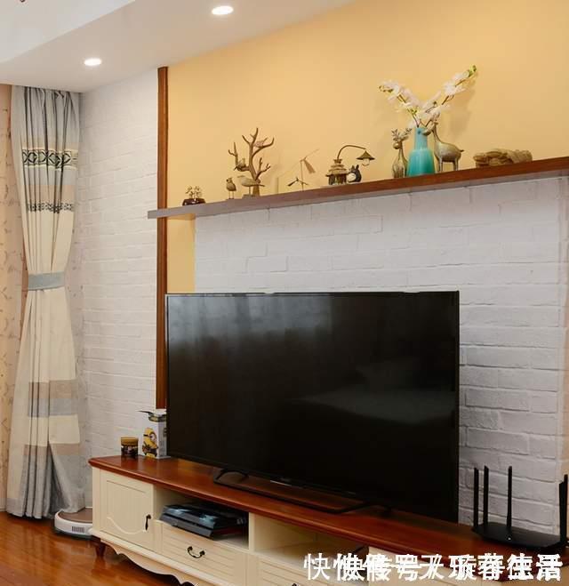 邻居|邻居69㎡小家:功能齐全优雅有格调,阳台设计真巧妙,太温馨了!