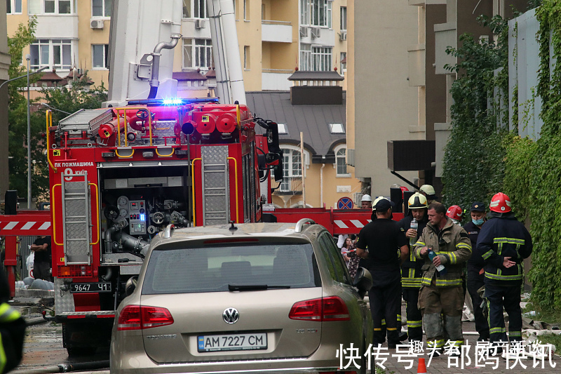 高层住宅|两梯四户的高层正在慢慢被“抛弃”建筑学家坦言存在3大硬伤