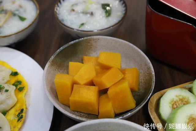 上班族妈妈不早起,用20分钟给孩子做早餐,种类多样口味丰富