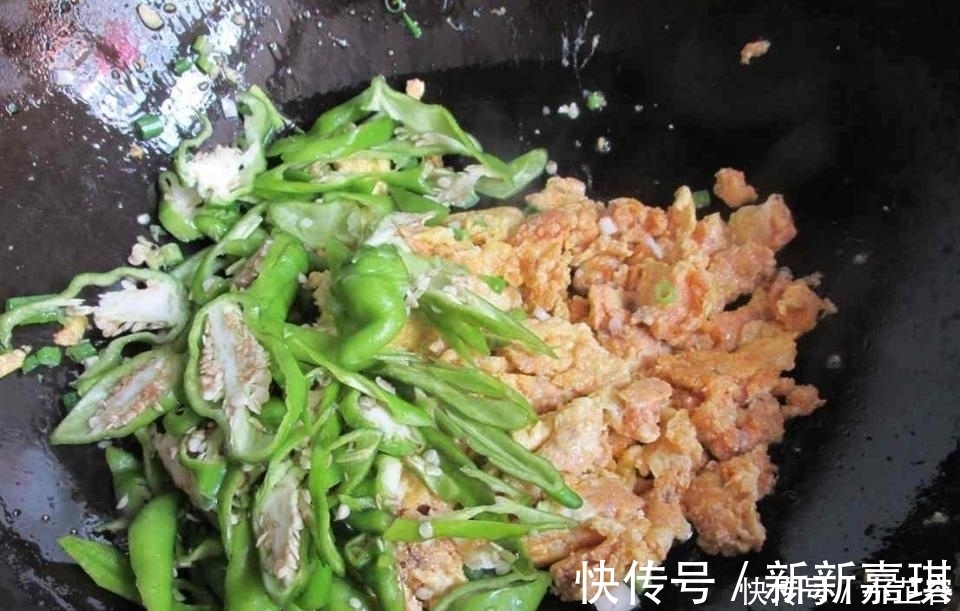 好多人把这个扔了, 一定别扔! 炒了最好吃, 孩子经常吃越来越聪明