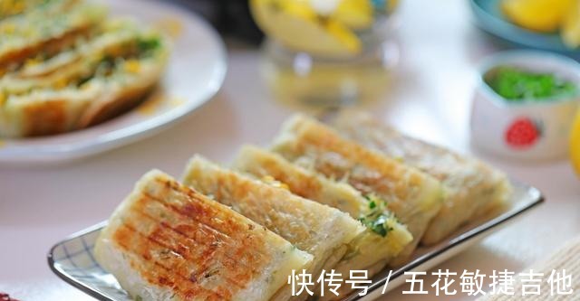 北方经典小吃韭菜盒子新做法，不和面不擀面，有滋有味一口酥香！