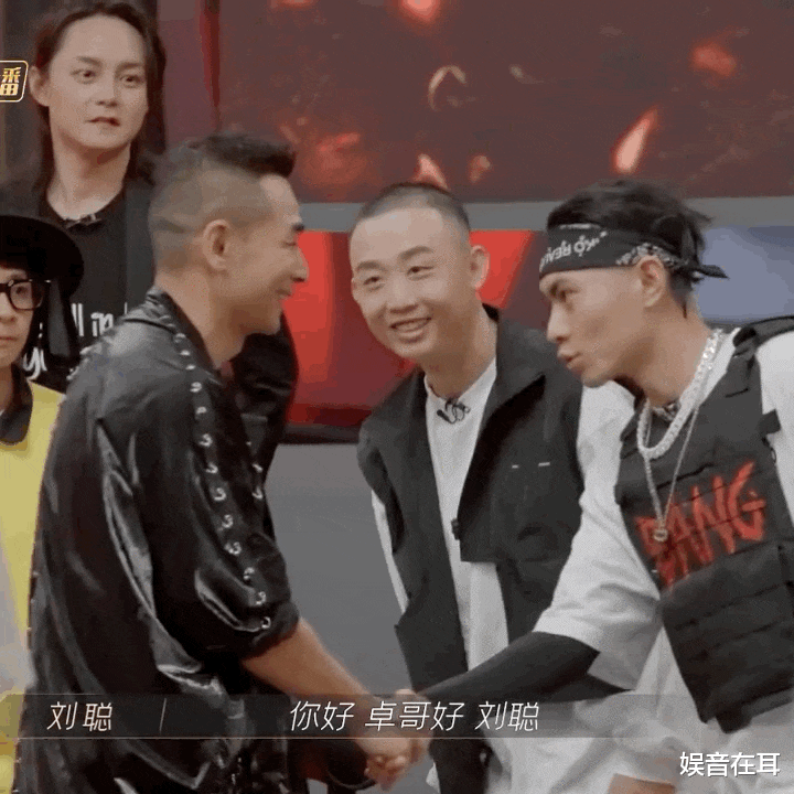 哥哥们|哥哥们太好笑了!赵文卓专治“哈星人”,陈小春“马冬梅式记忆”