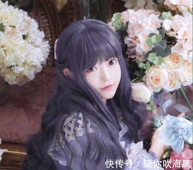 yuri|韩国一网红模特cos“知世”,相似度为0,粉丝直呼太不像了!
