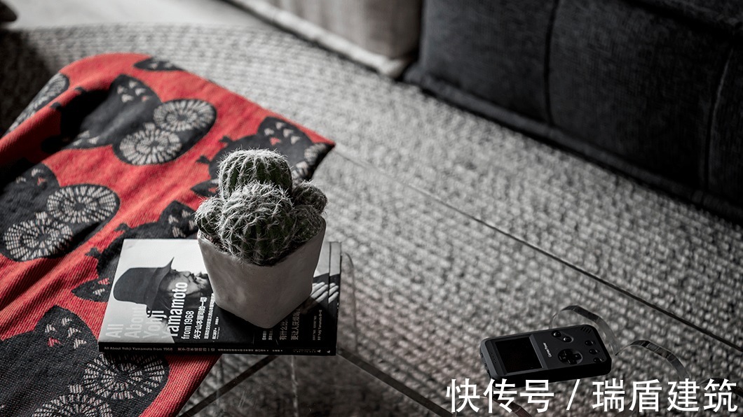 水泥板|120㎡简约高级黑，这样设计超有范！