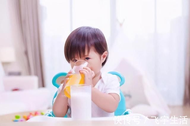 孩子|中国第一巨人鲍喜顺不听医生劝告，执意生下一子，一家现状如何