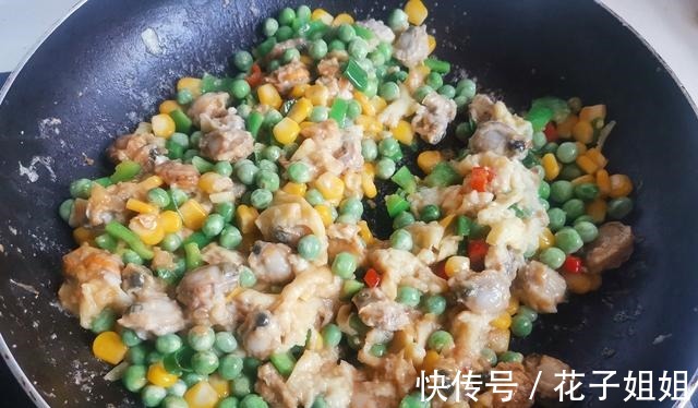 秋天|秋天，这道菜比牛肉羊肉都好，4块钱就能炒一盘，鲜香好吃特解馋！
