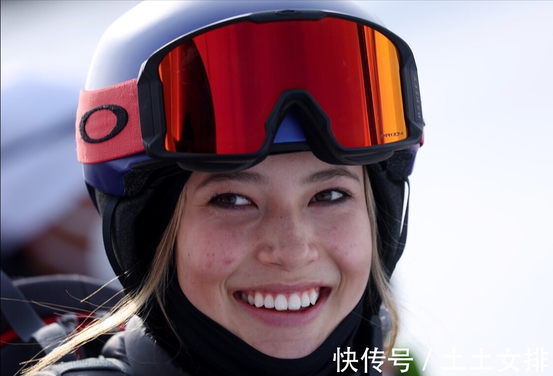 中国女排|谷爱凌和朱婷,二人相比较!有什么相同,又有什么不同