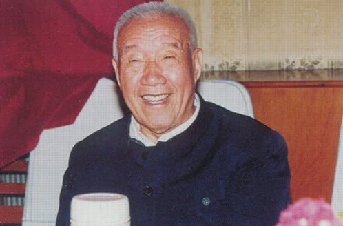 红四方面军|珍宝岛战役中,负责前线指挥的开国少将肖全夫,后来怎么样了?