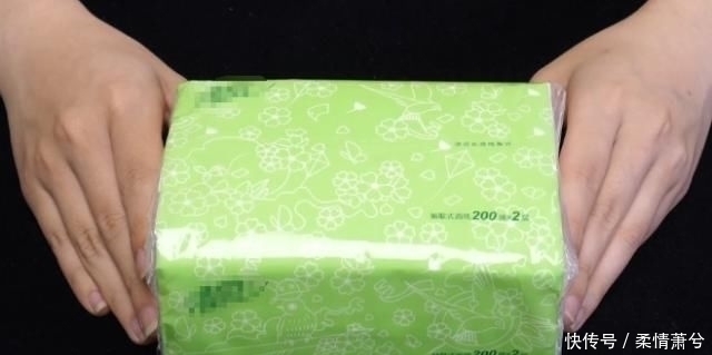 用力过猛|原来“抽纸”上有一个“小机关”，只需轻轻拍一下，一秒钟抽纸自动打开
