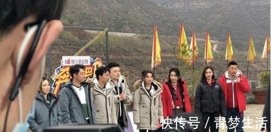 《奔跑吧9》陣容強(qiáng)大宋祖兒變村姑!baby小紅帽造型驚艷